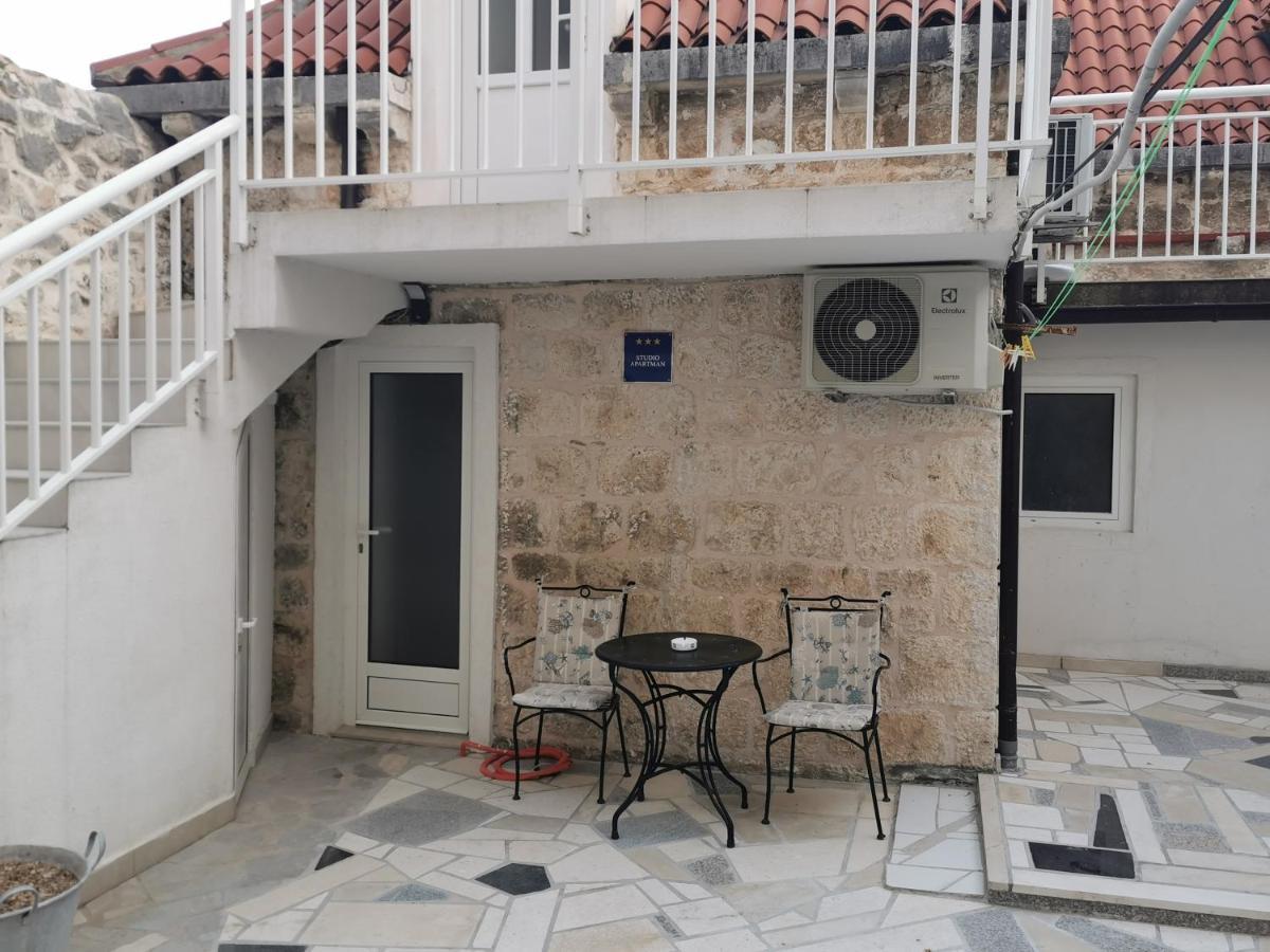 Nanna'S Little Paradise Hvar Town Exterior photo